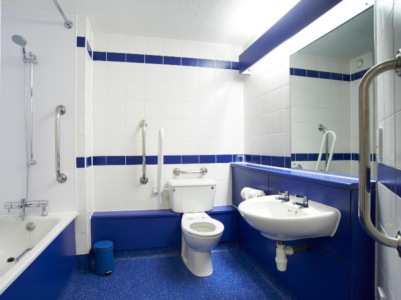 Travelodge Cardiff M4 Exterior foto